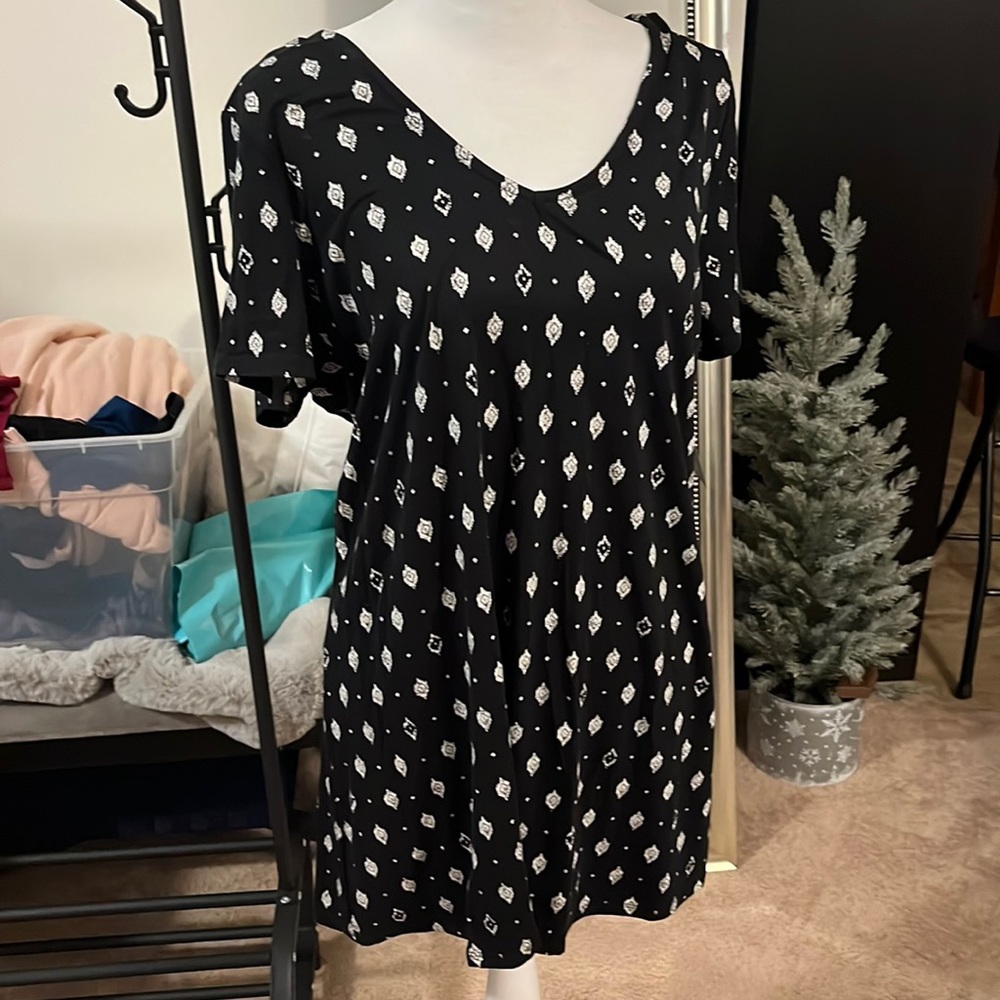 NWT super soft stretchy cute cross cross back detail torrid size 0